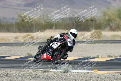 media/Oct-30-2025-Racers Edge (Thu) [[dabbdaf680]]/3-B Group/Session 5 (Turn 6)/